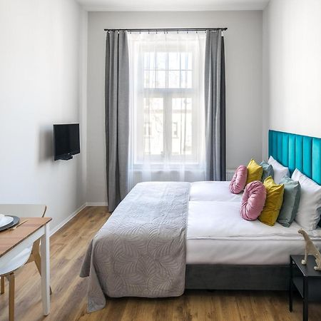 Smart Rooms for Rent Krasków Eksteriør bilde
